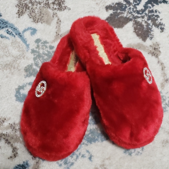 michael kors bedroom slippers